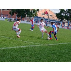 Jogo será concluído a partir dos 28 minutos do 1º tempo, com a cobrança do pênalti e o visitante com dois jogadores a menos